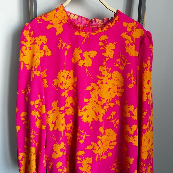 Used pink and orange floral blouse. - Picture 1 of 3